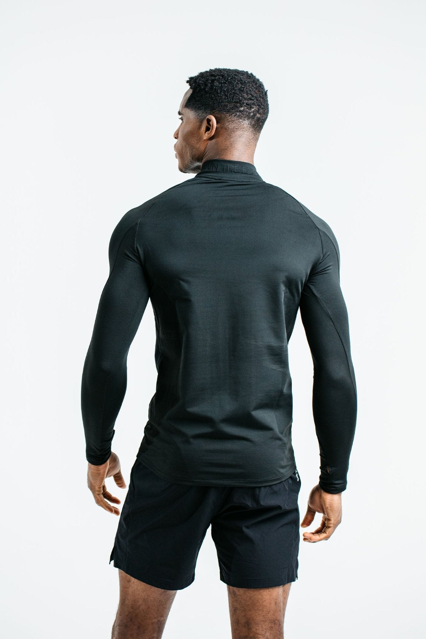 Performance Jumper in Black - Gain The Edge EU